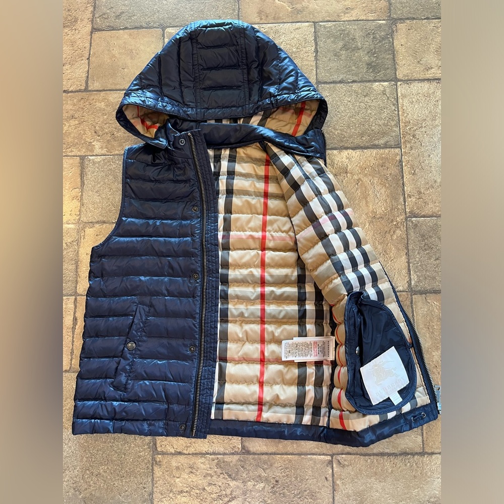Burberry boys 12Y blue puffer vest